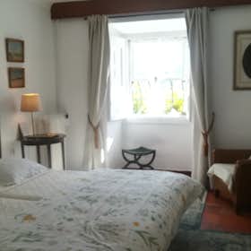Private room for rent for €1,000 per month in Óbidos, Rua da Porta da Senhora da Graça