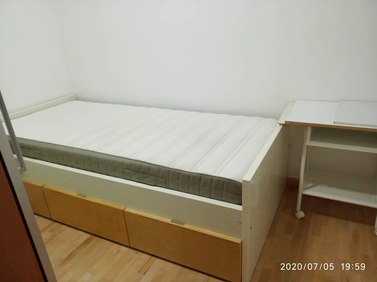 Private room in Carrer de l'Emigrant, L'Hospitalet de Llobregat (1074373) ROOM