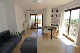 Apartamento para alugar por € 2.500 por mês em Marbella, Calle Sierra Cazorla