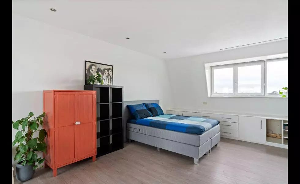 Studio aan Lunterenstraat, The Hague