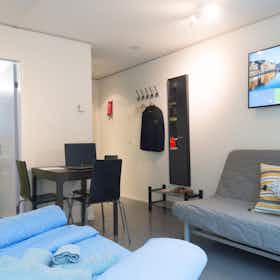 单间公寓 正在以 CHF 1,978 的月租出租，其位于 Luzern, Zihlmattweg