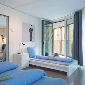 Квартира сдается в аренду за 2 422 CHF в месяц в Luzern, Zihlmattweg