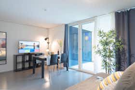 Lägenhet att hyra för 2 414 CHF i månaden i Luzern, Zihlmattweg