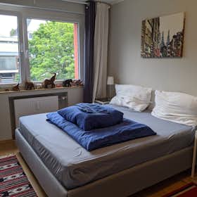 Private room for rent for €1,299 per month in Köln, Jahnstraße