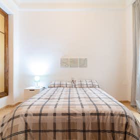 Private room for rent for €510 per month in Valencia, Carrer General San Martín