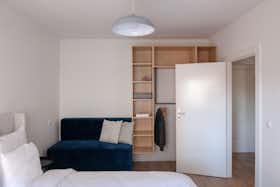 Appartamento in affitto a 1.395 € al mese a Berlin, Grenzallee