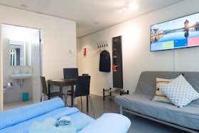 Studio for rent for CHF 1,970 per month in Luzern, Zihlmattweg