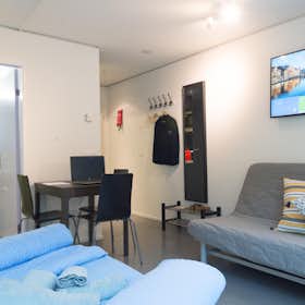 Studio for rent for CHF 1,970 per month in Luzern, Zihlmattweg