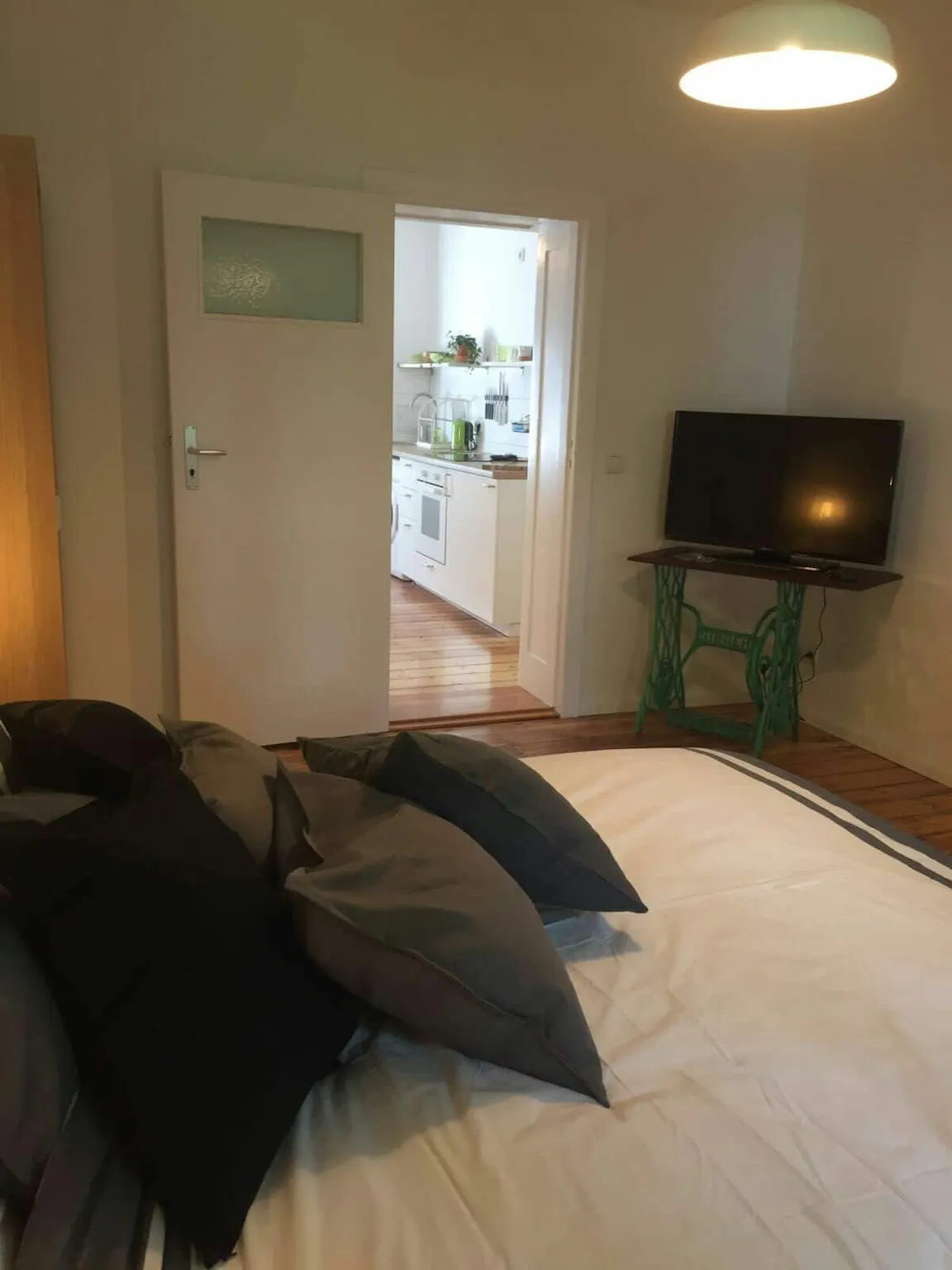 1-Bedroom Apartment in Eugen-Schönhaar-Straße, Berlin (1075978) ROOM 4