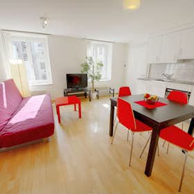 Apartment for rent for CHF 3,401 per month in Zürich, Stauffacherstrasse