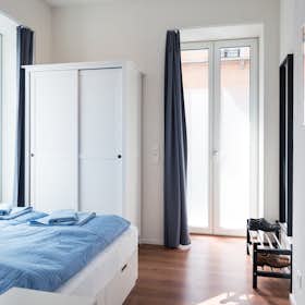Apartamento para alugar por CHF 2.750 por mês em Zürich, Buckhauserstrasse