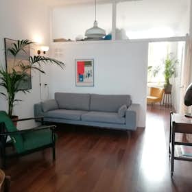 Apartment for rent for €1,495 per month in Rotterdam, Beukelsdijk