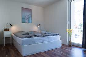 Apartment for rent for €3,032 per month in Zürich, Birmensdorferstrasse