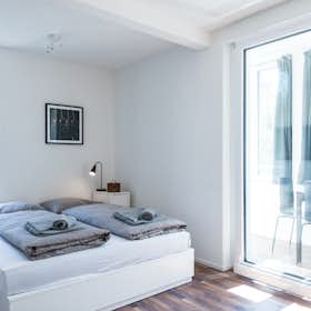 单间公寓 正在以 CHF 2,640 的月租出租，其位于 Zürich, Birmensdorferstrasse