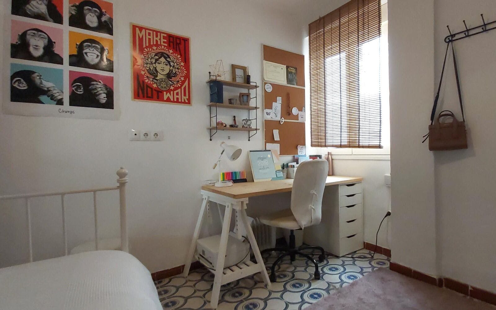 preview gallery tile