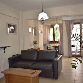 Appartement te huur voor € 1.200 per maand in Echedoro, Akropoleos