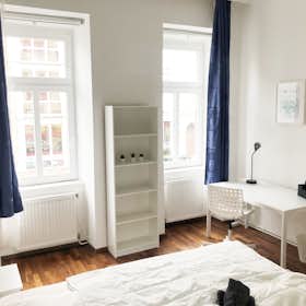 Private room for rent for €650 per month in Vienna, Quellenstraße