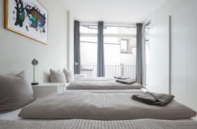 Apartment for rent for CHF 4,572 per month in Basel, Rümelinsplatz