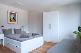 Studio for rent for CHF 2,915 per month in Basel, Rümelinsplatz