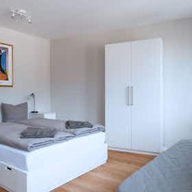 Studio for rent for CHF 2,915 per month in Basel, Rümelinsplatz