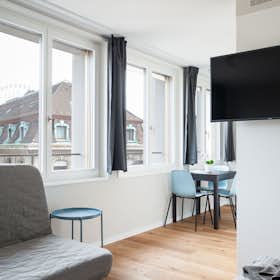 Studio for rent for €2,974 per month in Basel, Rümelinsplatz