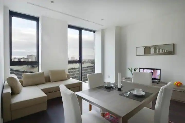 Viale della Liberazione, Milan