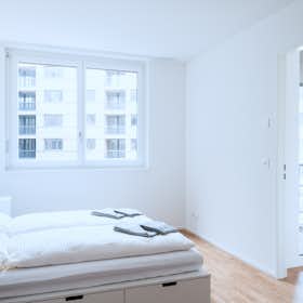 Appartement te huur voor CHF 2.530 per maand in Basel, Erlenmattstrasse