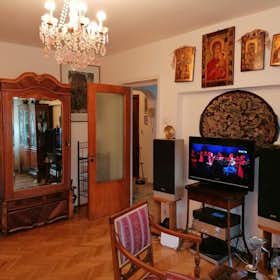Appartamento in affitto a 3.738 RON al mese a Bucharest, Strada Domnita Anastasia