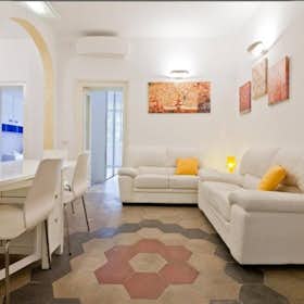 Apartment for rent for €3,700 per month in Rome, Via Augusto Valenziani