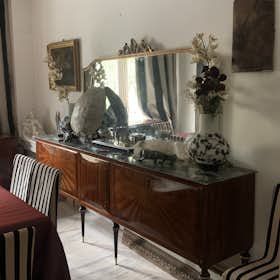 Apartment for rent for €3,200 per month in Rome, Via Monte Zebio