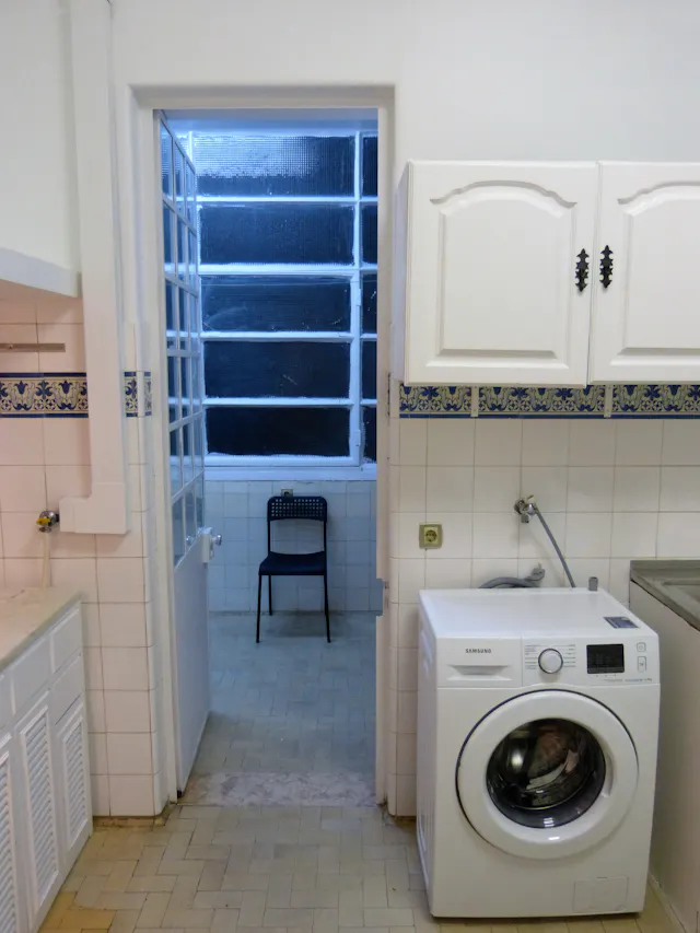 Private room in Avenida Praia da Vitória, Lisbon (1078763) room image 60