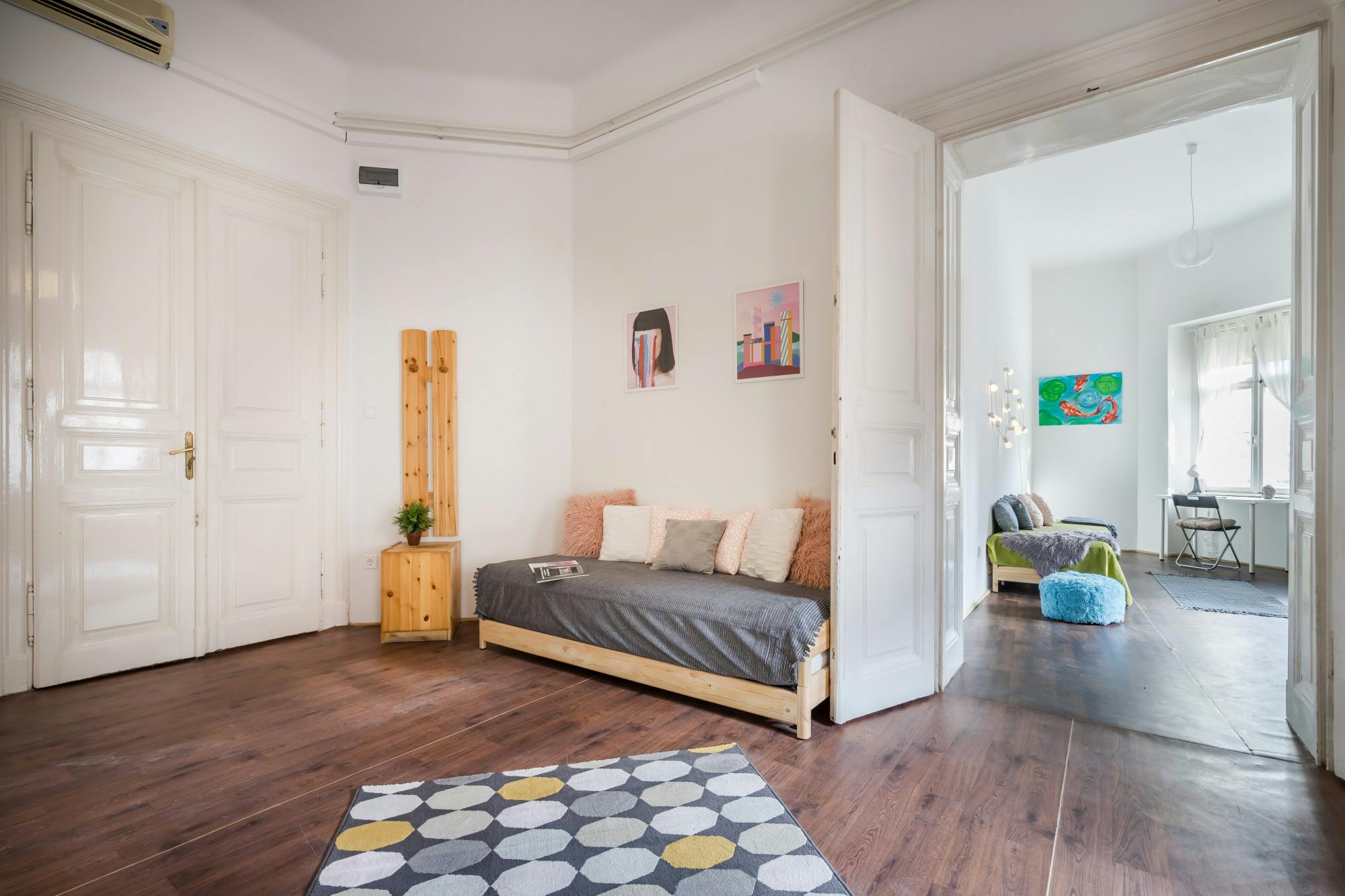 preview gallery tile