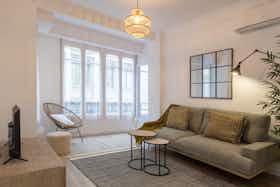 Appartement te huur voor € 1.300 per maand in Valencia, Carrer de Santa Irene
