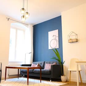 Apartment for rent for €1,730 per month in Berlin, Boxhagener Straße