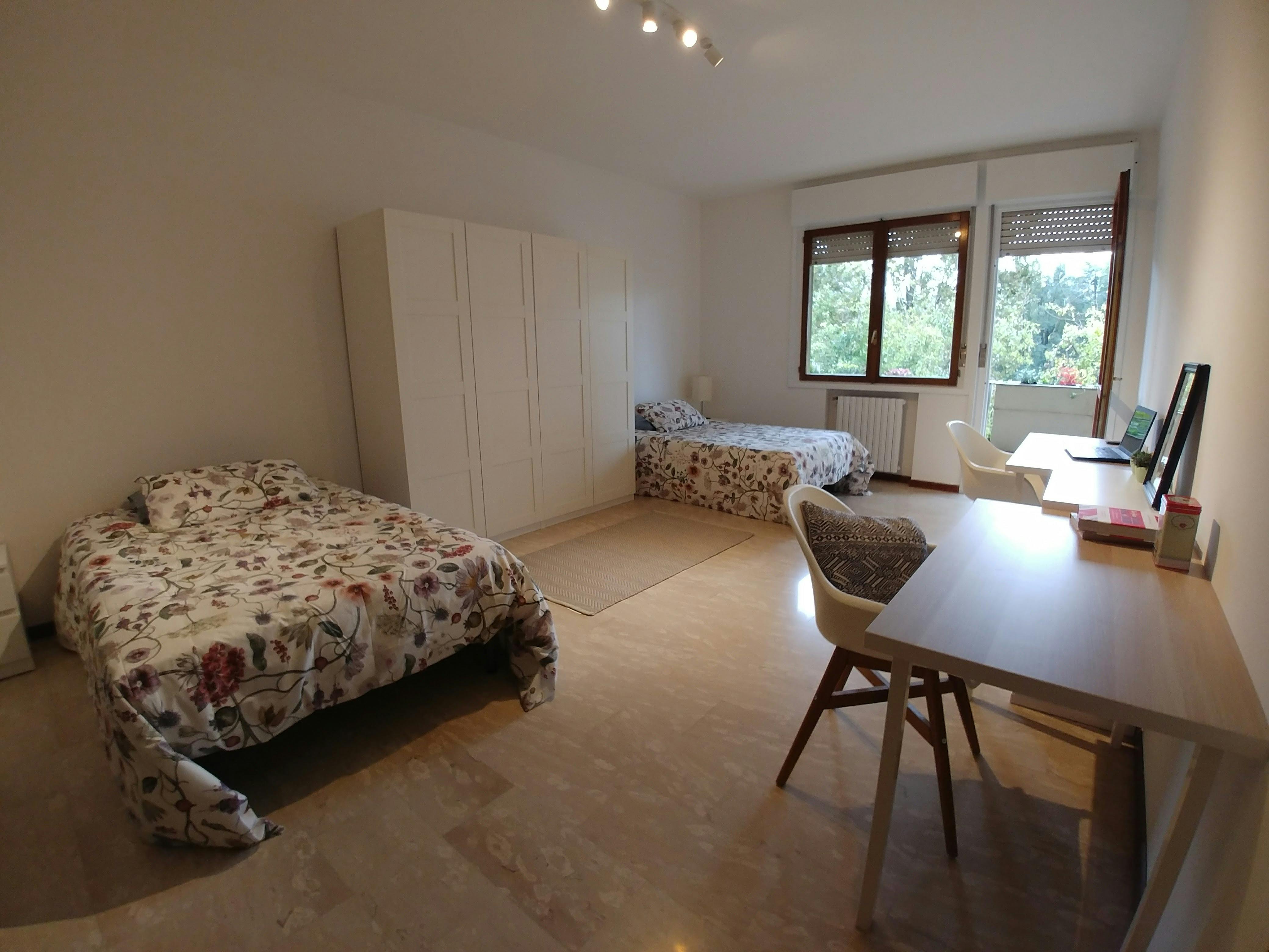 Double room Padova, 1 bed, 25m² — photo 1