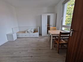 Apartment for rent for €790 per month in Hamburg, Billstedter Hauptstraße