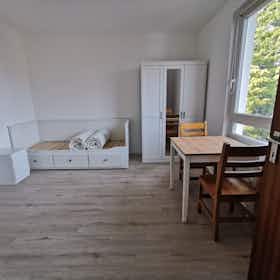 Appartement à louer pour 790 €/mois à Hamburg, Billstedter Hauptstraße