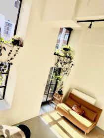 Wohnung zu mieten für 1.495 € pro Monat in Leuven, Baron d'Eynattenstraat