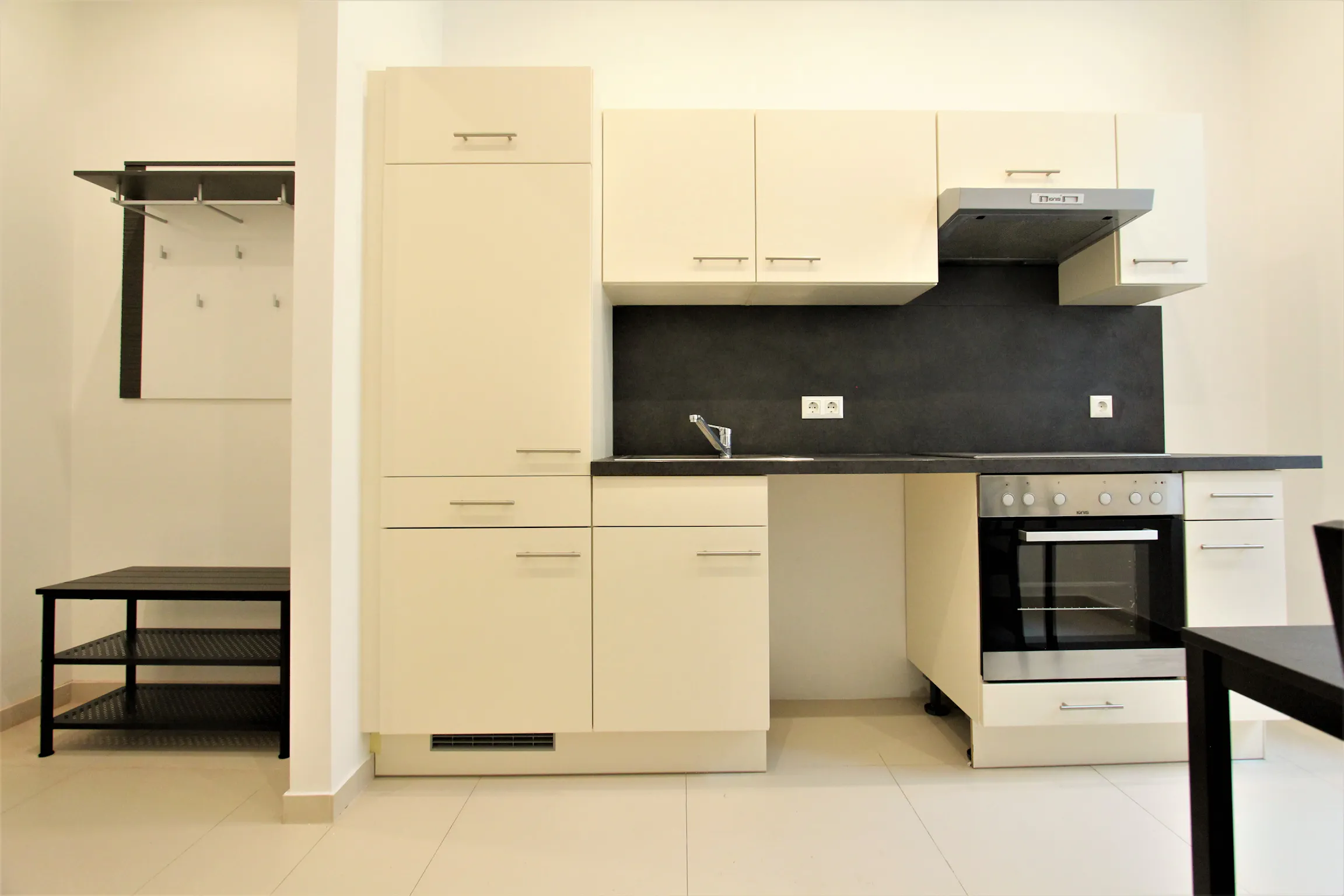 1-Bedroom Apartment in Graumanngasse, Vienna (1080352) ROOM 4