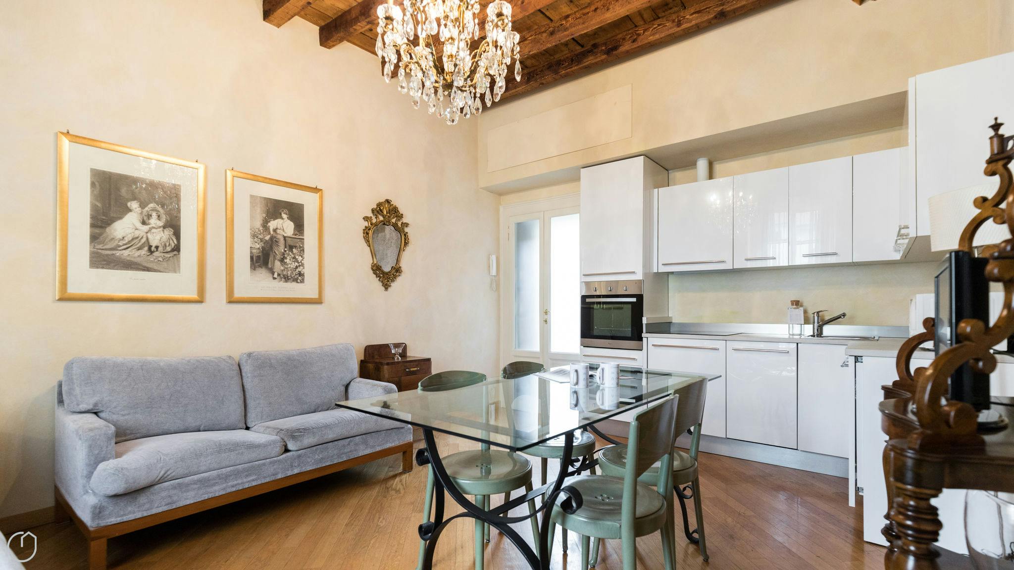 Apartment for rent for €1 per month in Milan, Ripa di Porta Ticinese