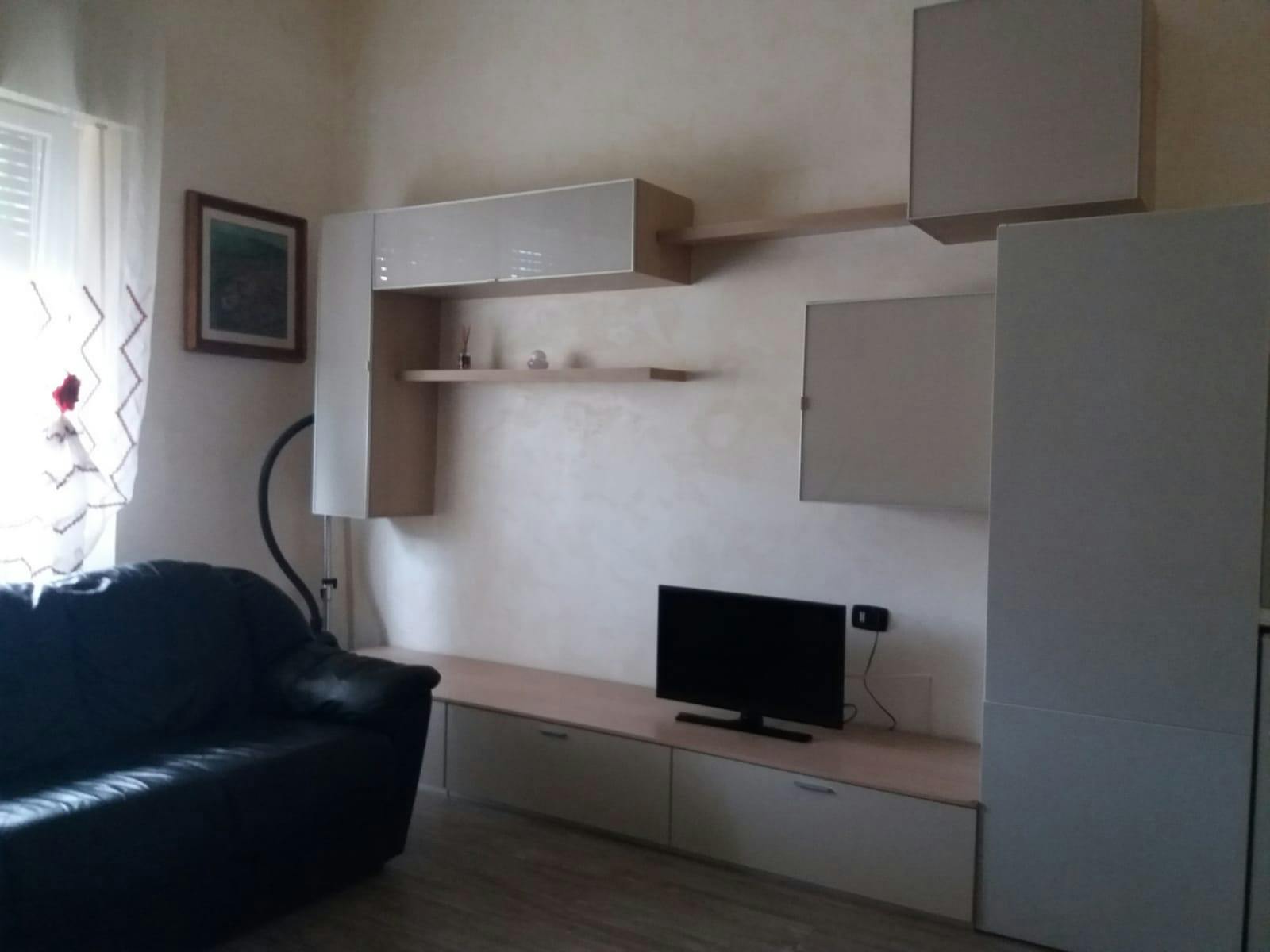 Single room Florence, 1 bed, 22m² — photo 4