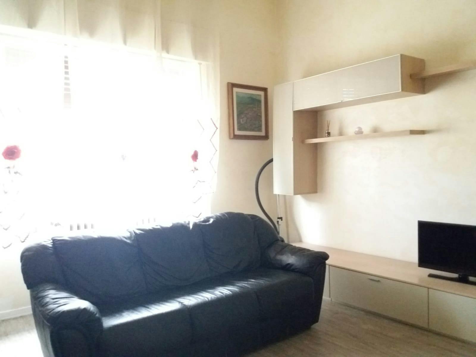 Single room Florence, 1 bed, 22m² — photo 1