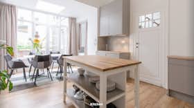 Квартира сдается в аренду за 1 485 € в месяц в Schaerbeek, Émile Maxlaan