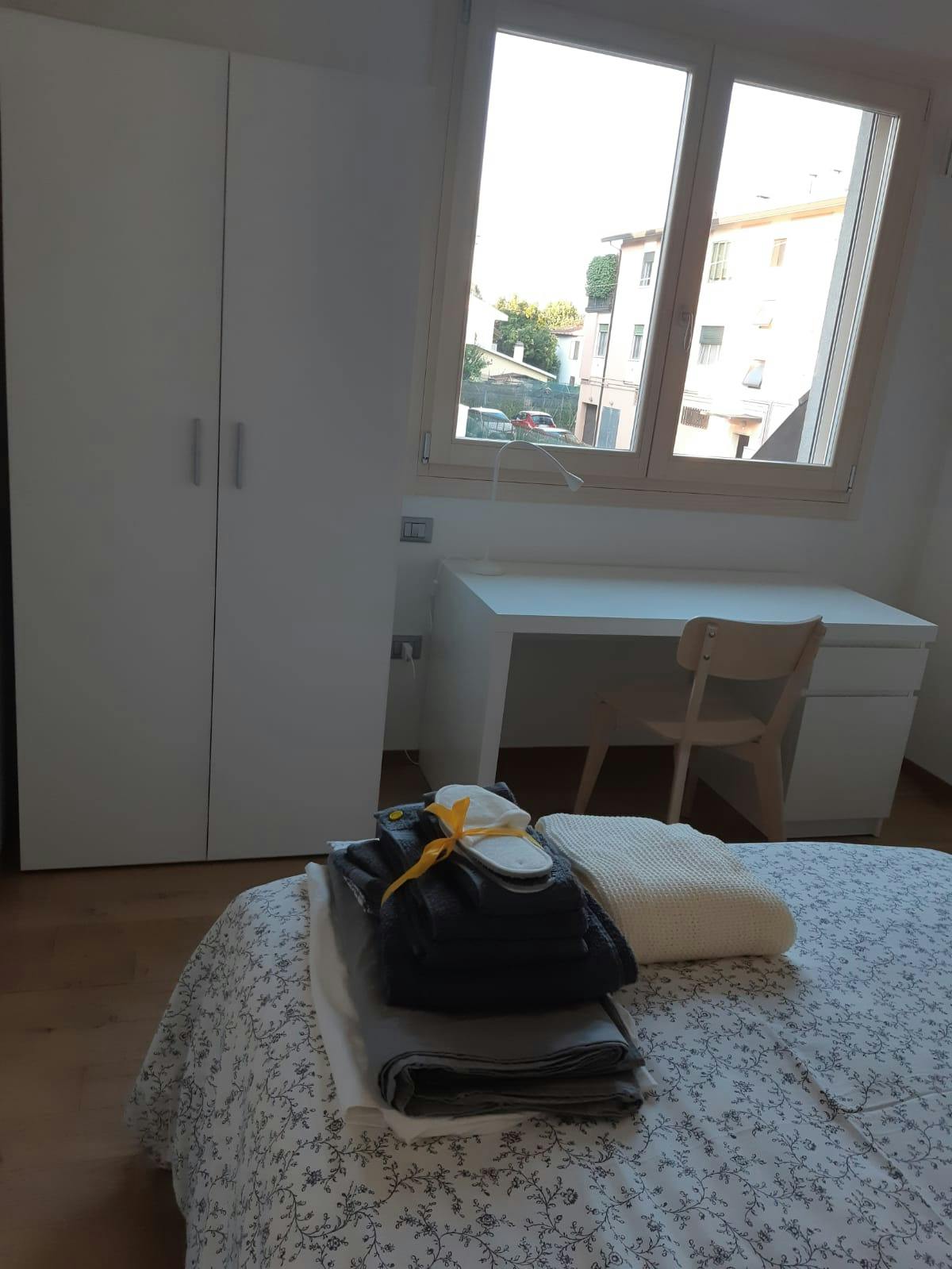 WG-Zimmer zu mieten für 490 € pro Monat in Padova, Via Francesco Algarotti