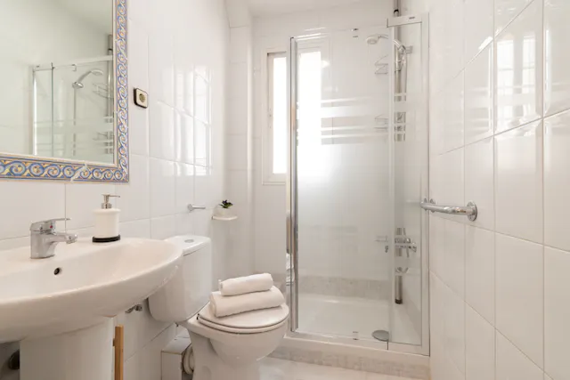 Private room in Calle del Conde de Vilches, Madrid (1081616) room image 30