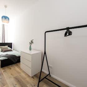 Private room for rent for €690 per month in Berlin, Müllerstraße