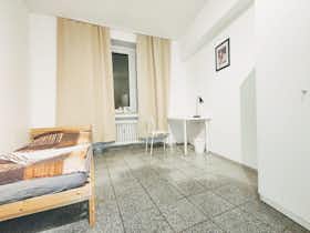 Privé kamer te huur voor € 360 per maand in Dortmund, Stiftstraße