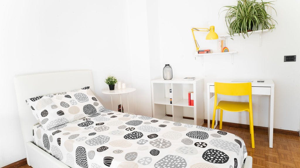 Quarto compartilhado para alugar por € 440 por mês em Milan, Via Carlo Valvassori Peroni