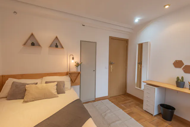 Private room in Calle Hilarión Eslava, Madrid (1082547) room image 12