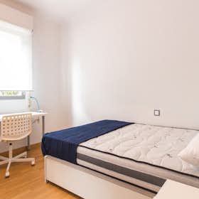 Private room for rent for €540 per month in Madrid, Calle de Palos de la Frontera